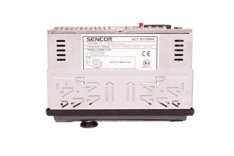 Autorádio AUX, SD, USB, BT univerzálna