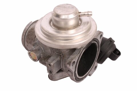 Škrtiaca klapka s EGR ventilom 038131501 M / AR