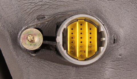 Ľavej spätné zrkadlo elektricky ovládané s príklopom vyhrievané - lakované