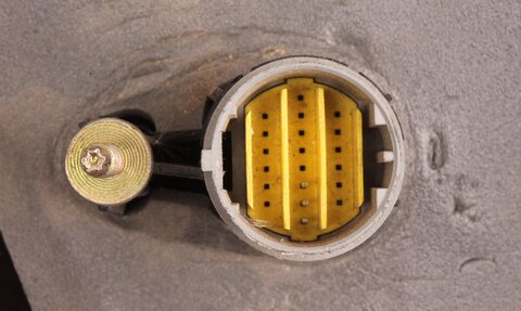 Ľavej spätné zrkadlo elektricky ovládané - lakované