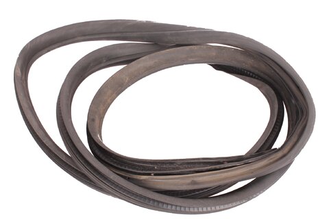 Gumové tesnenie zadných dverí čierne 5J9867367E