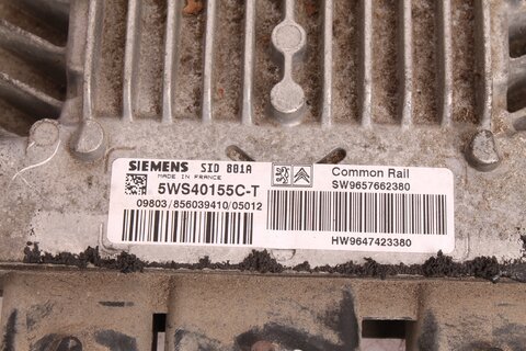 Riadiaca jednotka motora SW9657662380