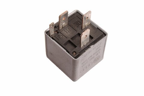 Elektrické relé (č.109) 1J0906381A