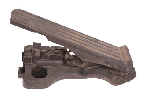 Plynový pedál 1K1721503AS